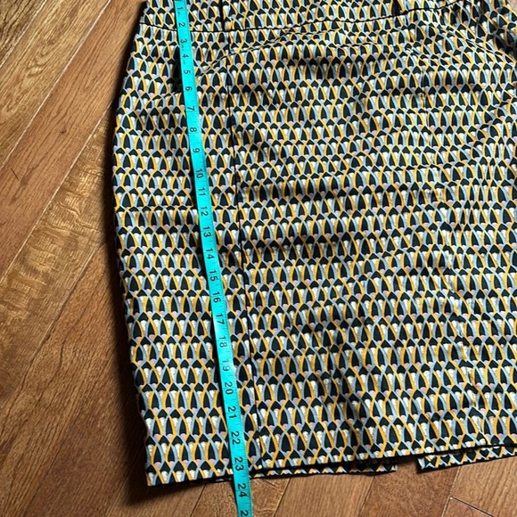 Mossimo patterned Pencil Skirt Sz  14 - Picture 9 of 10